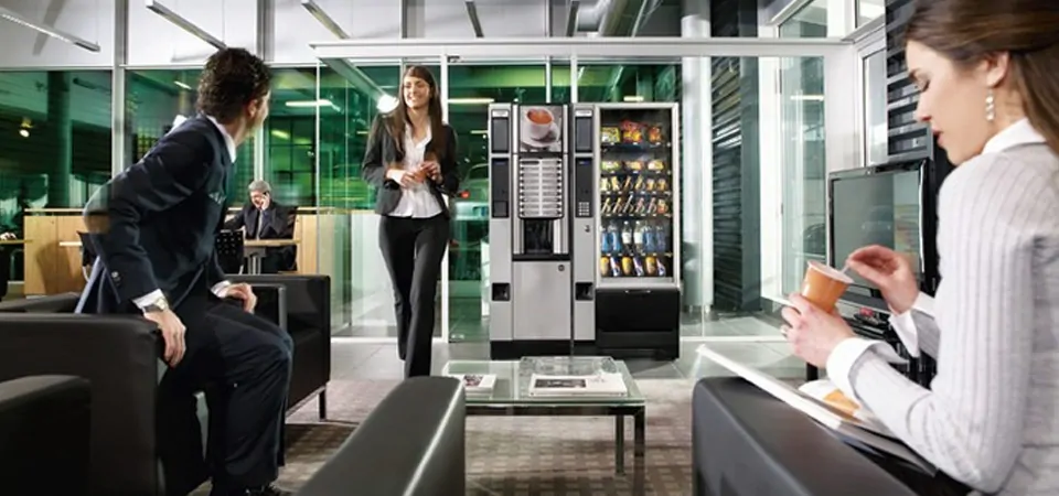 Equipo Necta de Verena Vending instalado en una oficina
